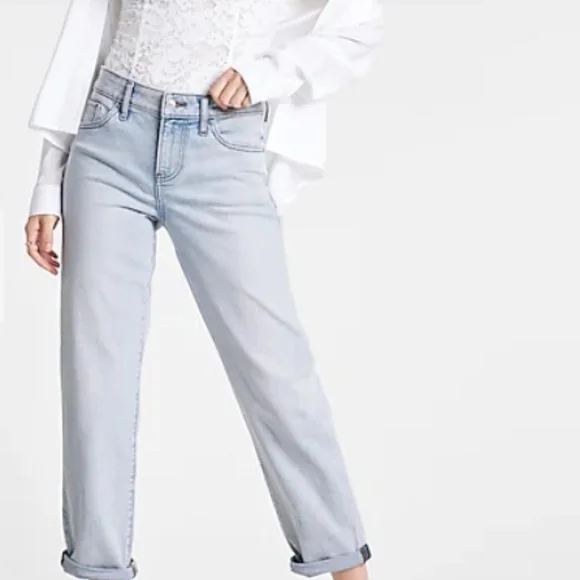 Express Mid Rise Blue Tinted Boyfriend Jeans Brand New With Tag 🏷 - Picture 4 of 16